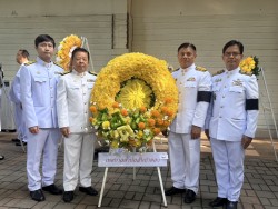 เทศบาลตำบลสันป่าตอง ได้ร่วมกิจกรรมเนื่องจาก วันคล้ายวันสวรรคต พระบาทสมเด็จพระบรมชนกาธิเบศร มหาภูมิพลอดุลยเดชมหาราช บรมนาถบพิตร ภาพที่ 8 | https://www.sanpatong.go.th