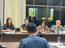 ภาพที่ 8 จาก 10: ประชุมคณะกรรมการพัฒนาท้องถิ่น เรื่องพิจารณาร่างแผนการดำเนินงาน พ.ศ. 2570